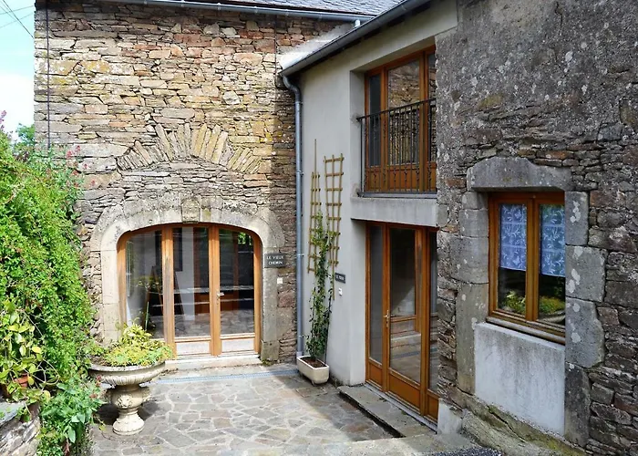 La Colline Du Perche بيت للعطل