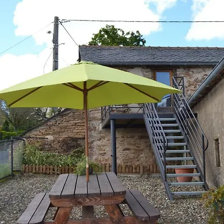 La Colline Du Perche Hébergement de vacances *